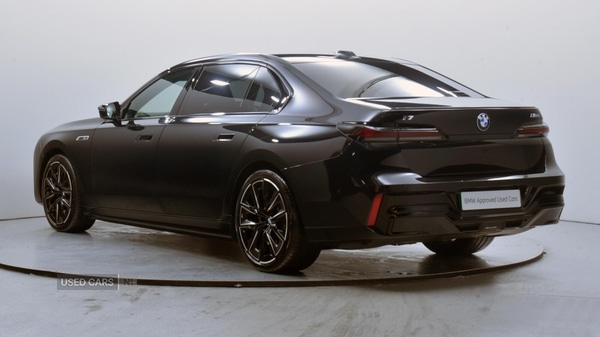 Used BMW i7 2025 for sale - 77315759: Photo 2