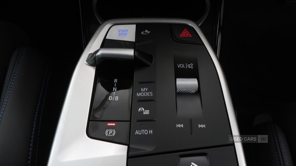 Used BMW iX1 2025 for sale - 76937085: Photo 11