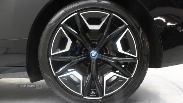 Used BMW iX 2022 for sale - 77018033: Photo 15