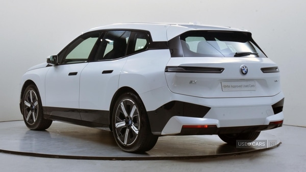 Used BMW iX 2022 for sale - 77018026: Photo 2