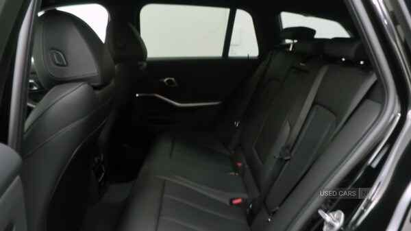 Used BMW 3 Series 2025 for sale - 76646945: Photo 13