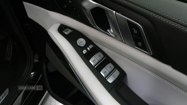 Used BMW X7 2022 for sale - 77244360: Photo 21