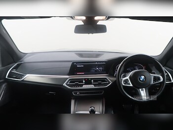 Used BMW X5 2022 for sale - 77009015: Photo