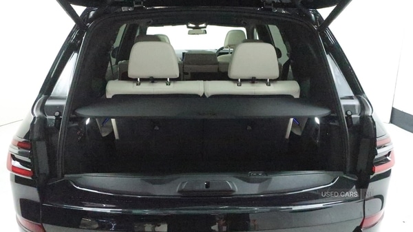 Vehicle 33