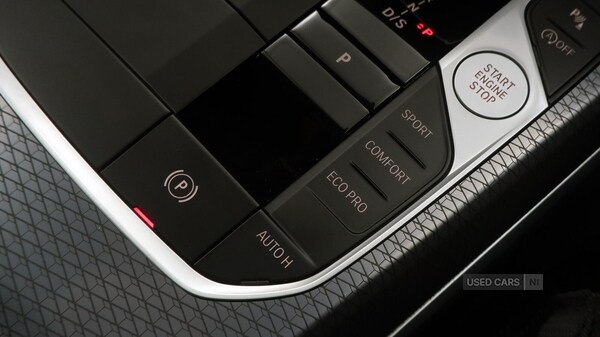 Used BMW 3 Series 2025 for sale - 76215882: Photo 25