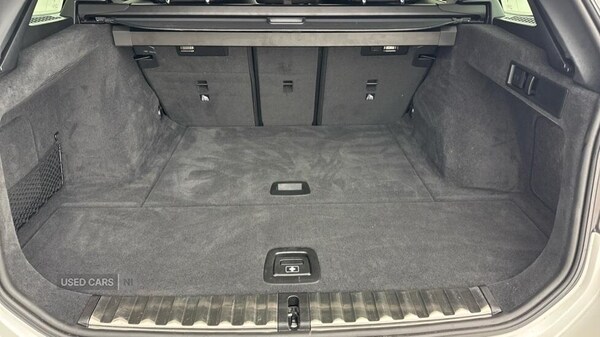 Used BMW 3 Series 2025 for sale - 77017840: Photo 14