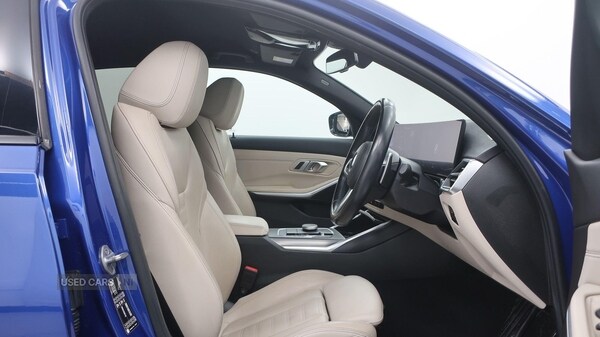 Used BMW 3 Series 2023 for sale - 77306545: Photo 12