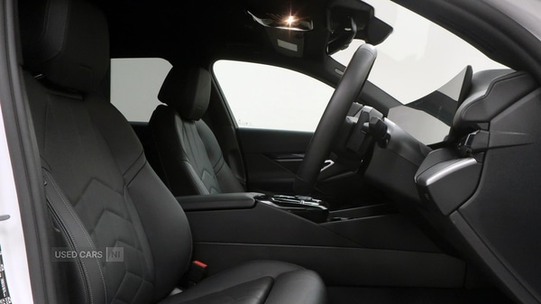 Used BMW 5 Series 2025 for sale - 76123257: Photo 12