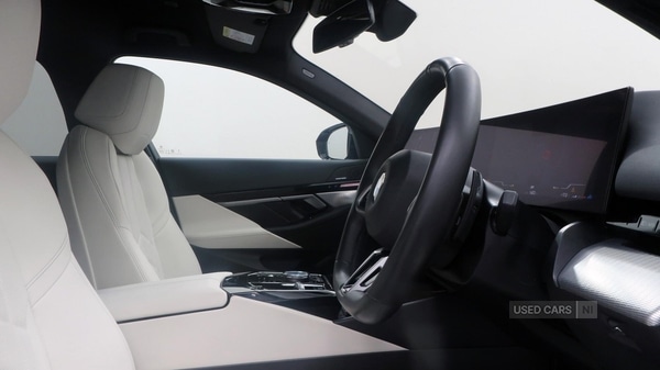 Used BMW 5 Series 2024 for sale - 76486020: Photo 12