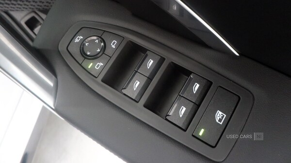 Used BMW iX1 2025 for sale - 76729135: Photo 8