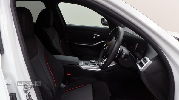 Used BMW 3 Series 2025 for sale - 76153318: Photo 12