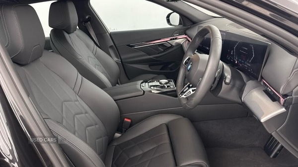 Used BMW 5 Series 2025 for sale - 77017519: Photo 12