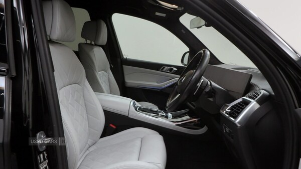 Used BMW X7 2022 for sale - 76315355: Photo 12