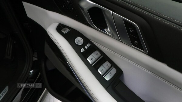 Used BMW X7 2022 for sale - 76315355: Photo 21