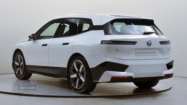 Used BMW iX 2022 for sale - 77239067: Photo 2