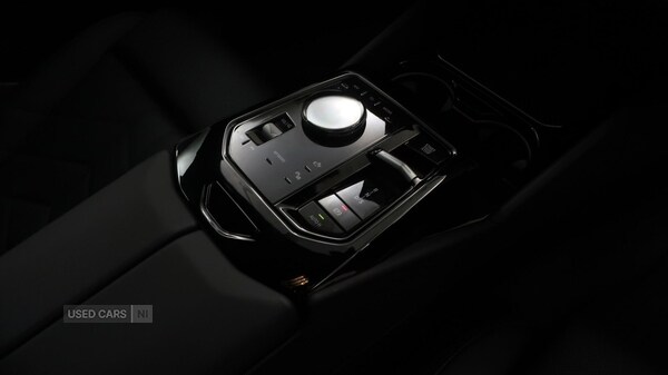 Used BMW 5 Series 2025 for sale - 76308420: Photo 22