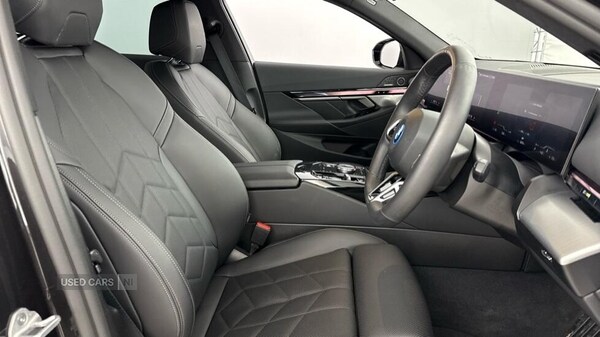 Used BMW i5 2025 for sale - 77784924: Photo 12