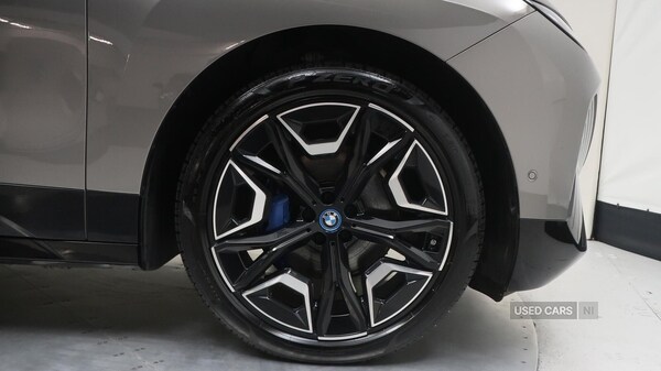 Used BMW iX 2025 for sale - 76787380: Photo 13
