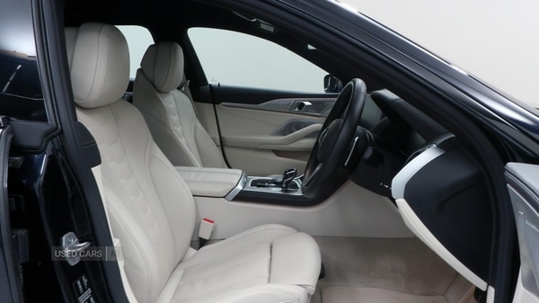 Used BMW 8 Series 2021 for sale - 76180026: Photo 12