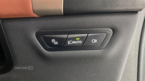 Used BMW iX 2022 for sale - 76936888: Photo 21