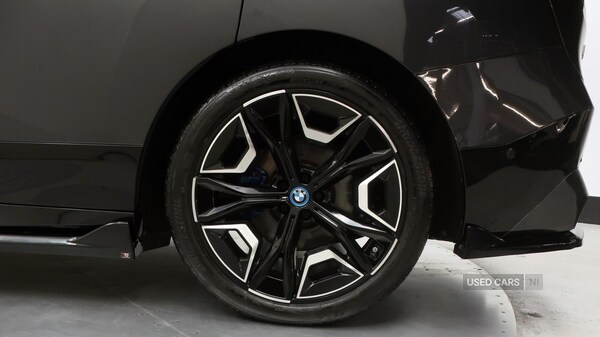 Used BMW iX 2023 for sale - 76248305: Photo 15