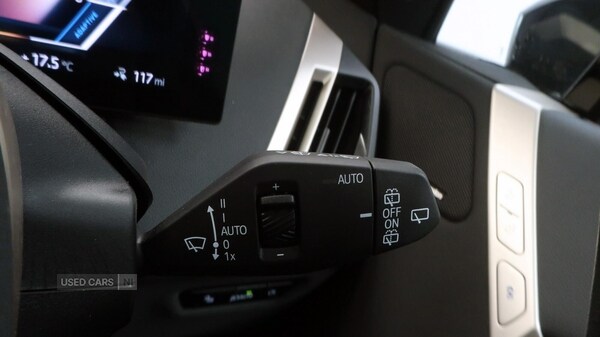 Used BMW iX 2023 for sale - 76248305: Photo 32