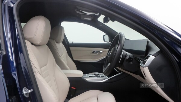 Used BMW 3 Series 2023 for sale - 77238670: Photo 12