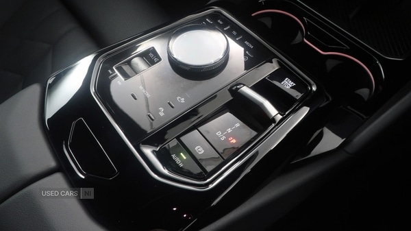 Used BMW 5 Series 2025 for sale - 76998371: Photo 11