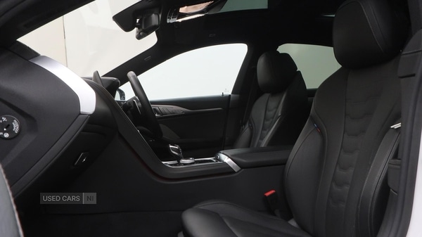 Used BMW 8 Series 2020 for sale - 76647041: Photo 8