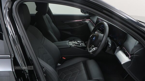 Used BMW 5 Series 2025 for sale - 76562754: Photo 12