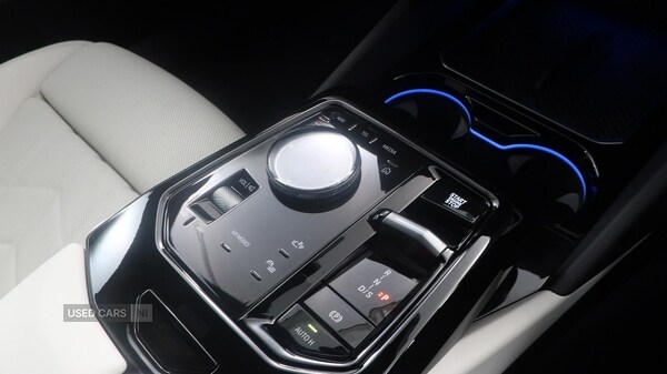 Used BMW 5 Series 2025 for sale - 77017767: Photo 11