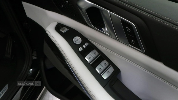 Used BMW X7 2022 for sale - 77018047: Photo 21