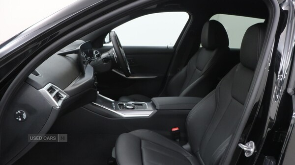 Used BMW 3 Series 2025 for sale - 76215900: Photo 8