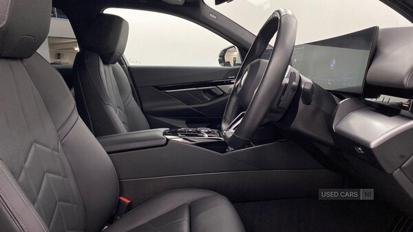 Used BMW 5 Series 2024 for sale - 77008991: Photo 12