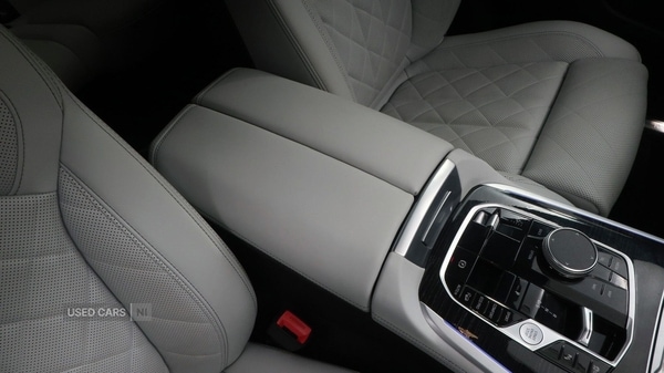 Used BMW X7 2022 for sale - 76998215: Photo 22