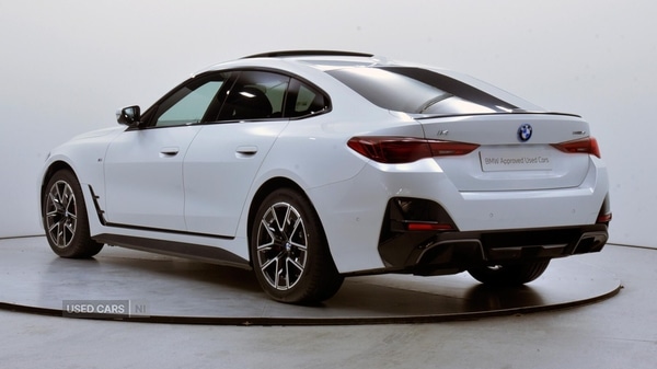 Used BMW i4 2025 for sale - 76825461: Photo 2