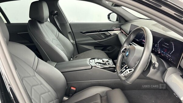Used BMW 5 Series 2025 for sale - 76248175: Photo 12