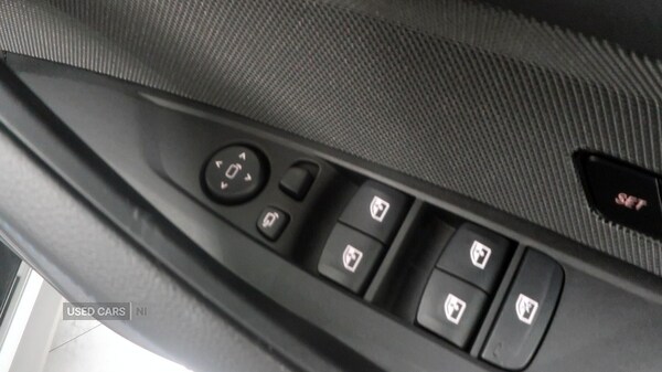 Used BMW i4 2023 for sale - 76976931: Photo 18