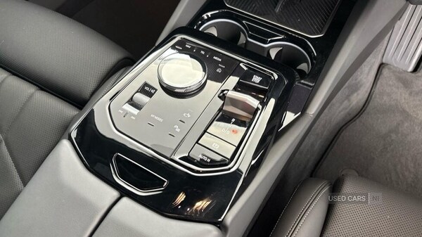 Used BMW 5 Series 2025 for sale - 76248178: Photo 11