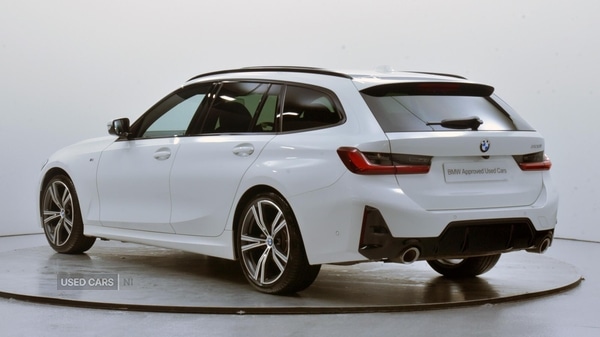 Used BMW 3 Series 2025 for sale - 77041069: Photo 2