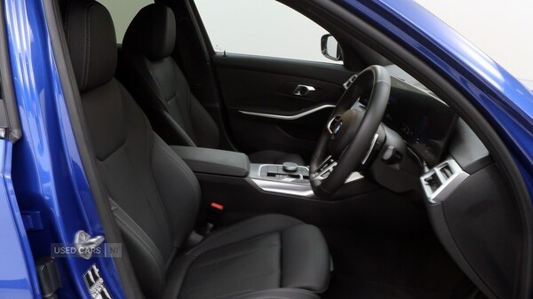 Used BMW 3 Series 2025 for sale - 76179942: Photo 12
