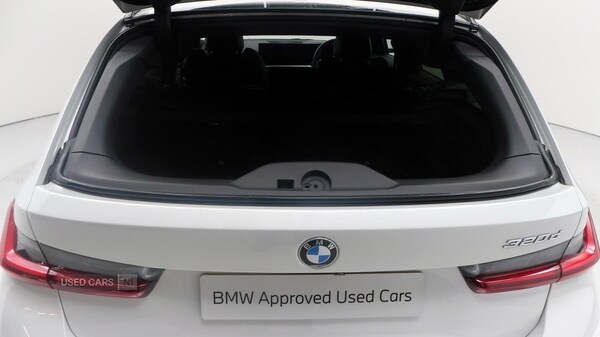 Used BMW 3 Series 2024 for sale - 77192105: Photo 34