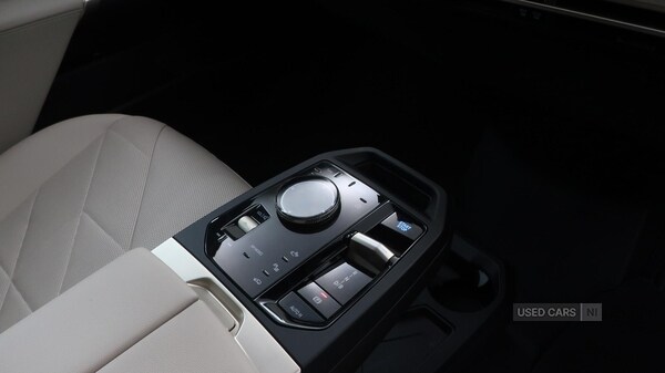 Used BMW iX 2022 for sale - 76936994: Photo 11