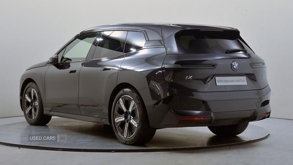 Used BMW iX 2022 for sale - 76936994: Photo 2