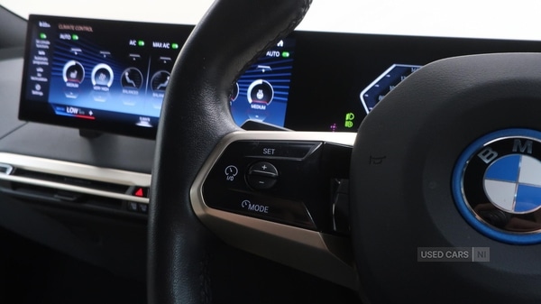 Used BMW iX 2022 for sale - 76936994: Photo 28