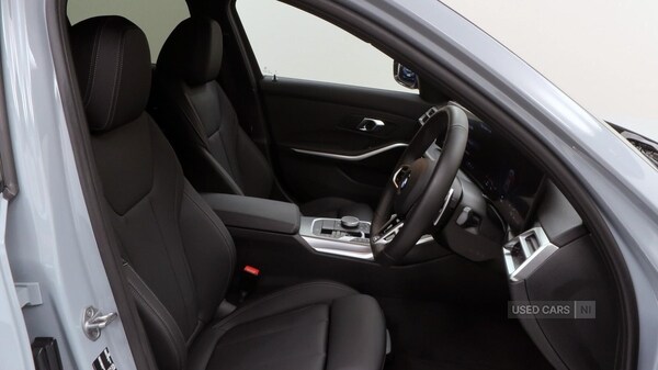 Used BMW 3 Series 2023 for sale - 76315515: Photo 12