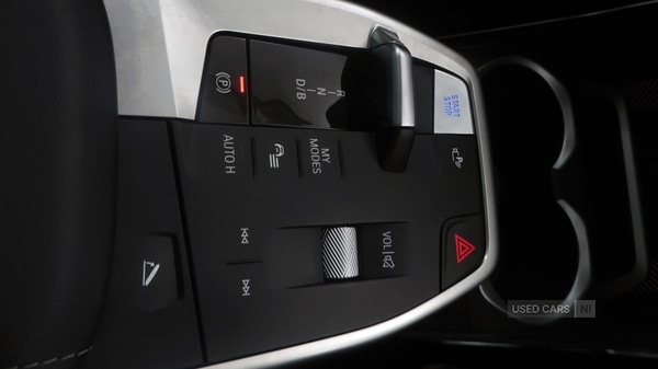 Used BMW iX1 2025 for sale - 76378304: Photo 11