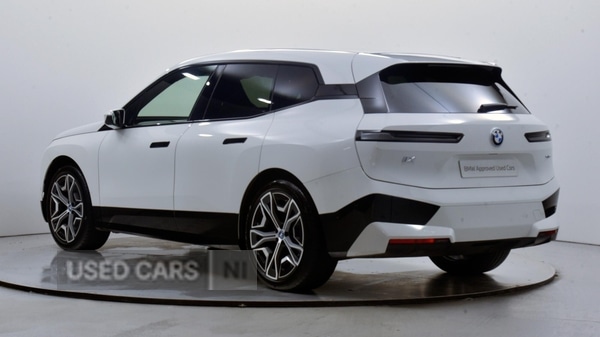 Used BMW iX 2023 for sale - 78205843: Photo 2