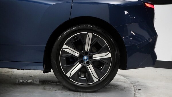 Used BMW iX 2022 for sale - 76296212: Photo 15