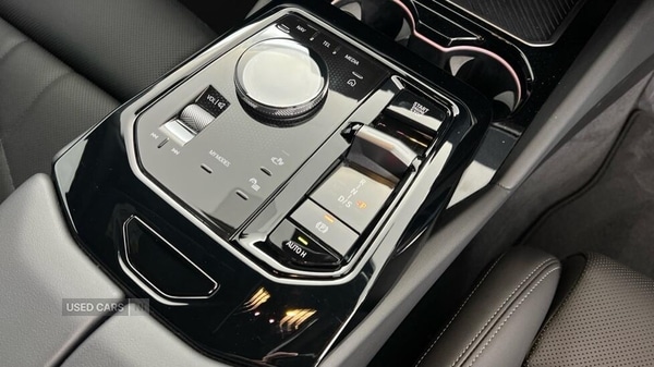 Used BMW 5 Series 2025 for sale - 76702687: Photo 10